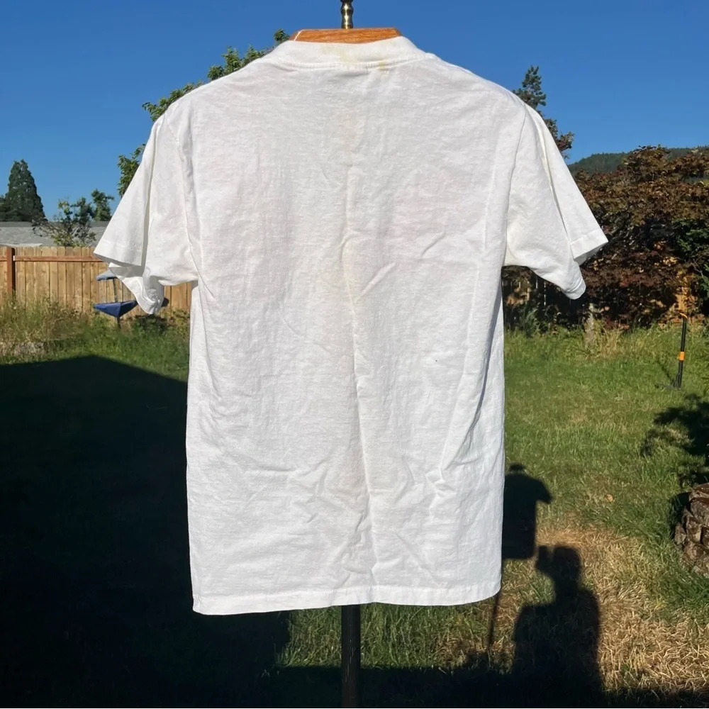 VINTAGE Bodega Bay CA Tee 100% Cotton Sparkles Colorful 90s - Picture 9 of 9